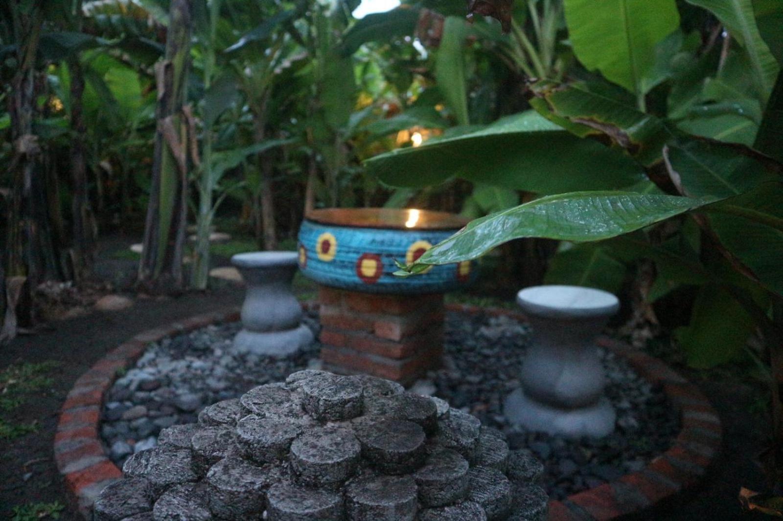 Yuda Menjangan Homestay Banyuwedang Buitenkant foto