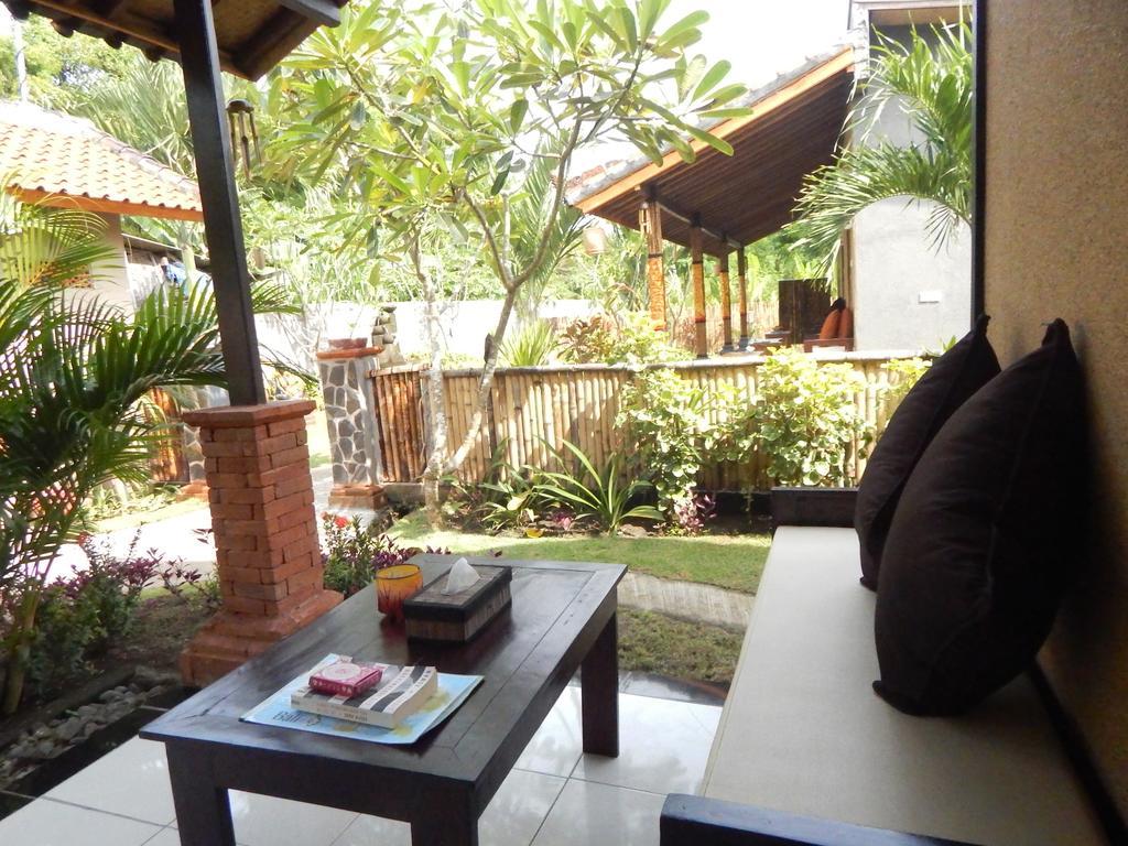 Yuda Menjangan Homestay Banyuwedang Buitenkant foto