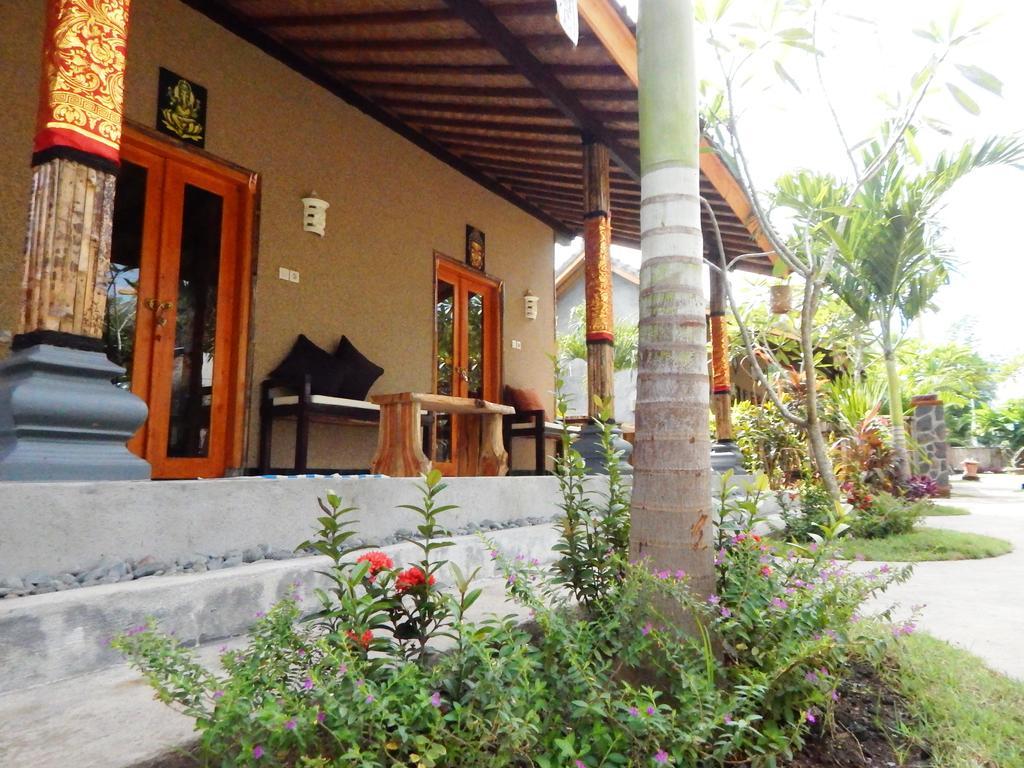 Yuda Menjangan Homestay Banyuwedang Buitenkant foto