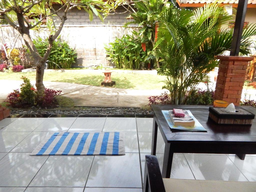 Yuda Menjangan Homestay Banyuwedang Buitenkant foto