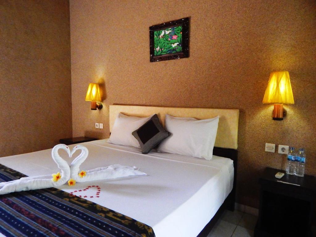 Yuda Menjangan Homestay Banyuwedang Buitenkant foto