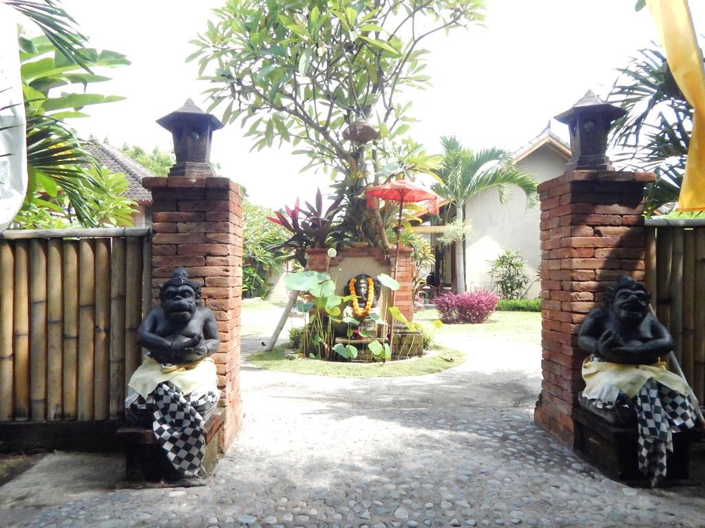 Yuda Menjangan Homestay Banyuwedang Buitenkant foto