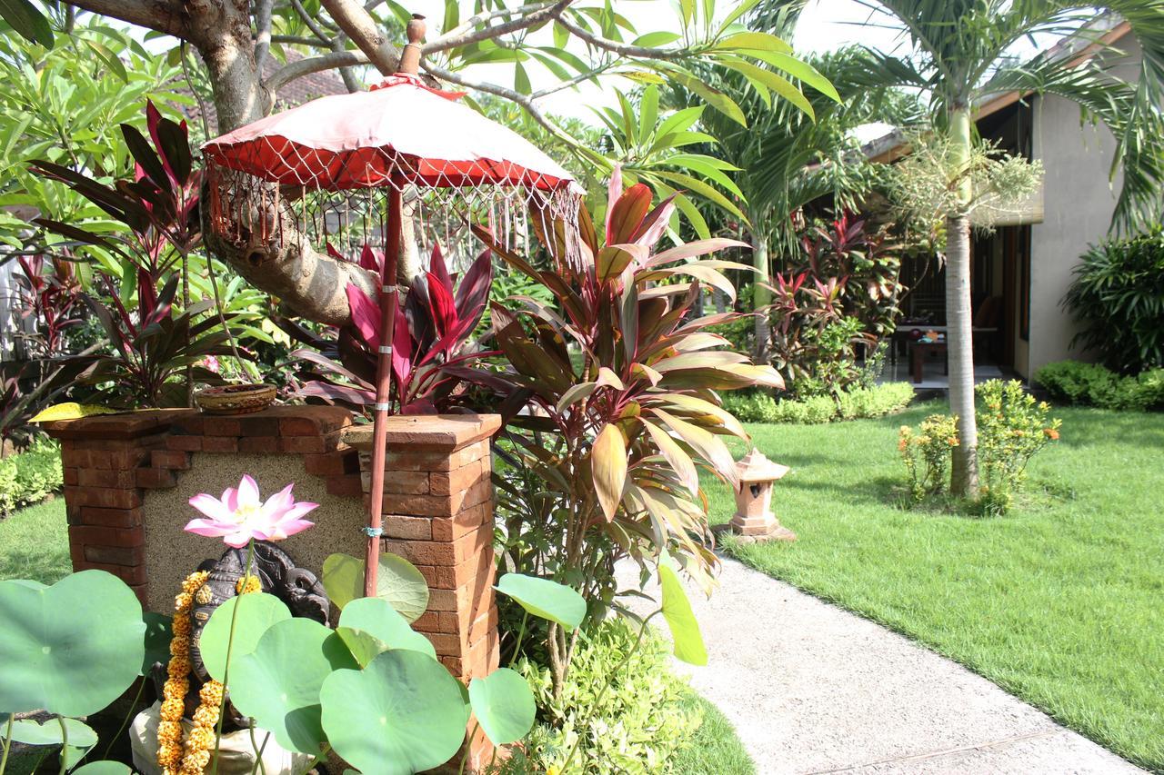 Yuda Menjangan Homestay Banyuwedang Buitenkant foto