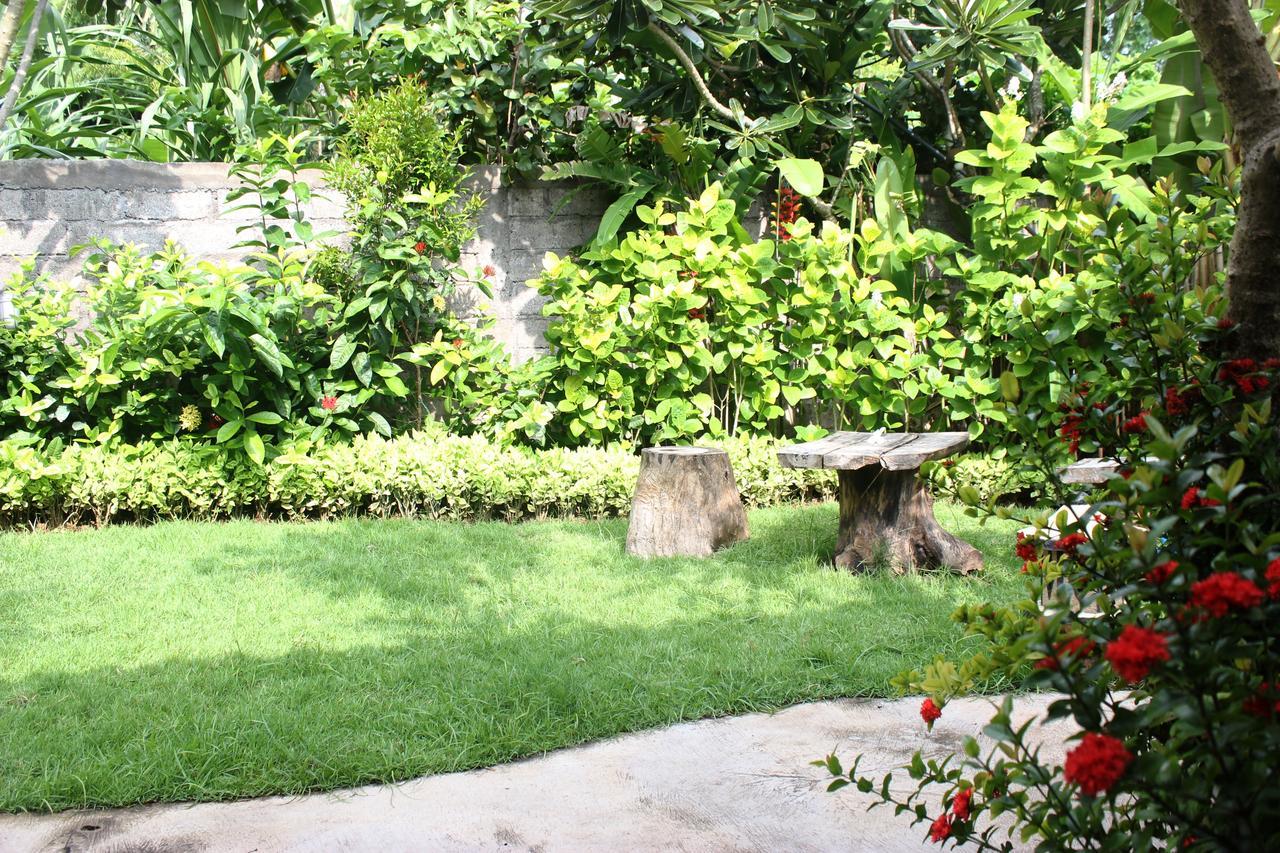 Yuda Menjangan Homestay Banyuwedang Buitenkant foto