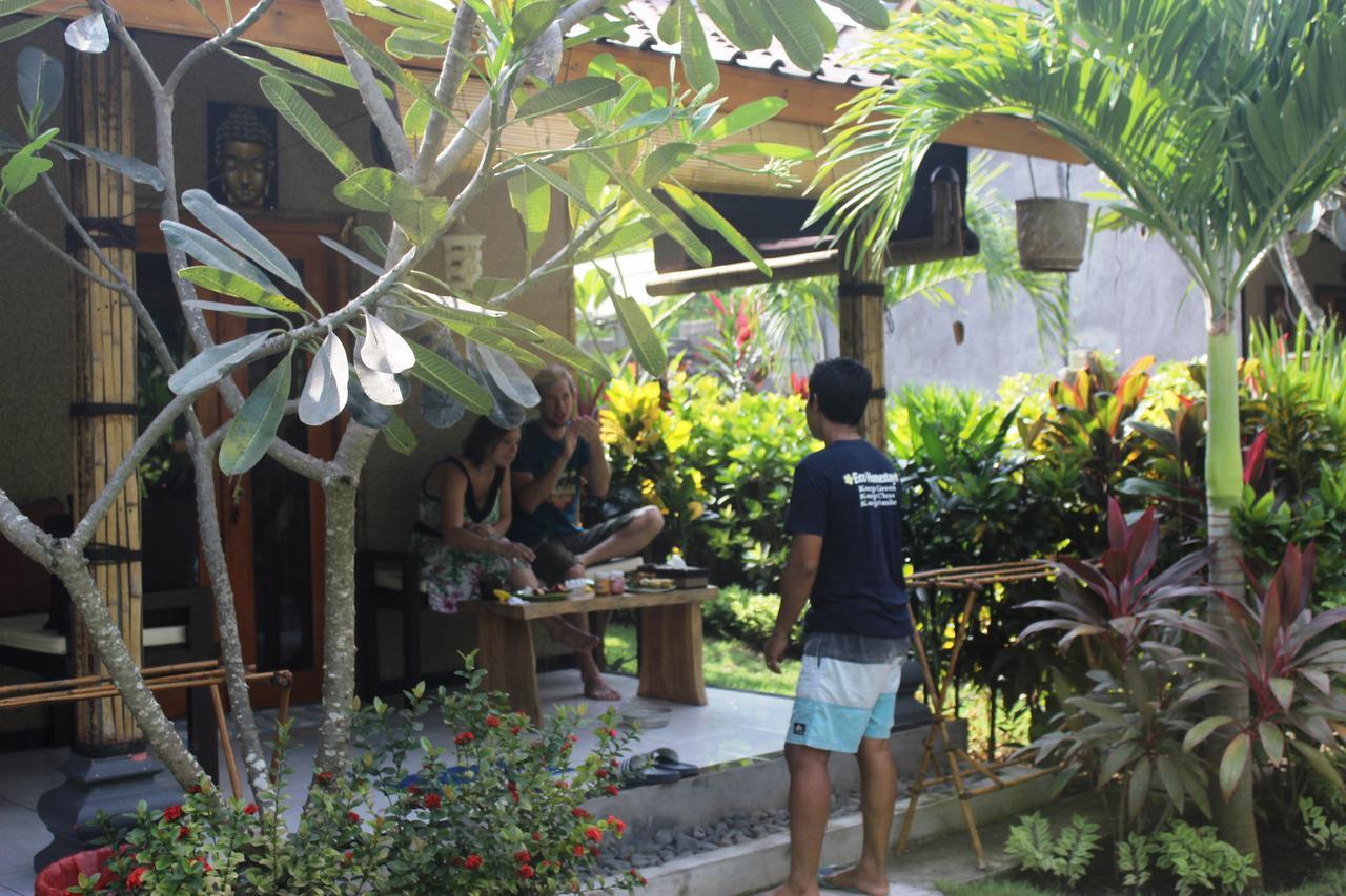Yuda Menjangan Homestay Banyuwedang Buitenkant foto